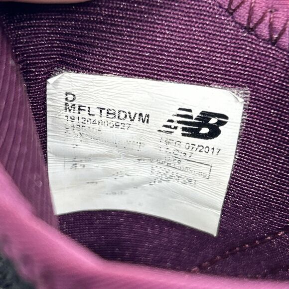 New Balance Fresh Foam Trailbuster Women's Size 8 Black Gray Purple Trails Hike - Picture 10 of 15